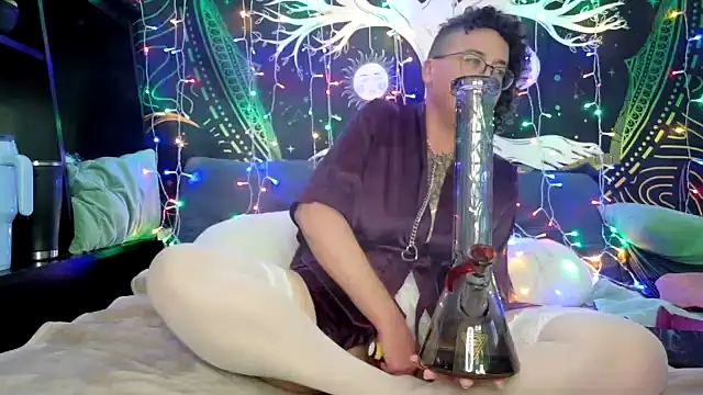sareberr420 online show from July 12, 2026, 3:02 pm