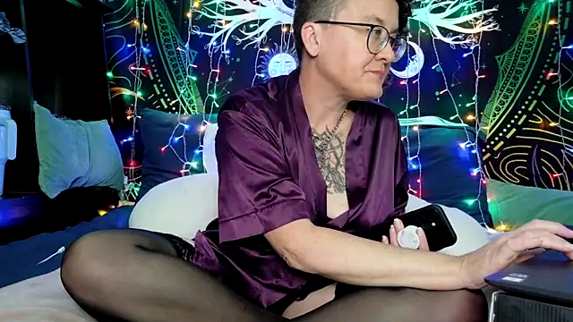sareberr420 online show from July 21, 2026, 2:18 pm