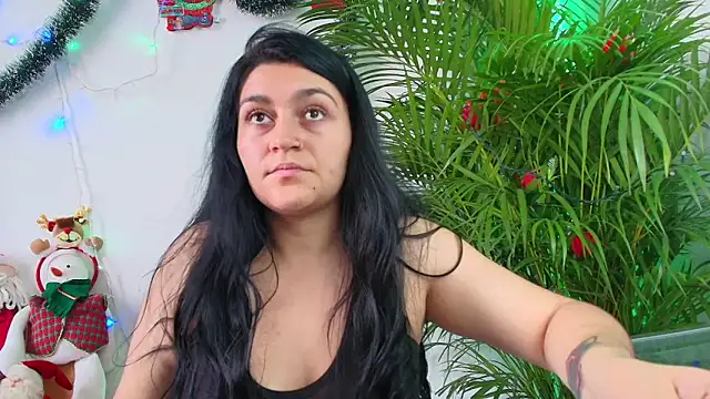 ADDA GODDESS online show from November 26, 2025, 7:36 pm