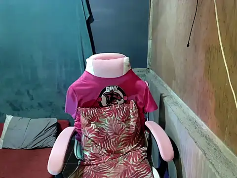 saucy elj online show from March 26, 2026, 8:51 pm