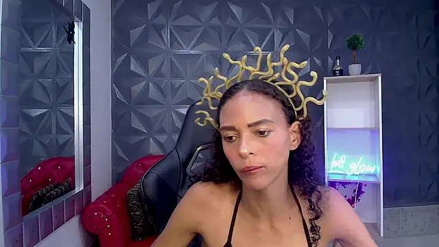 Snapshot of becky_lynch_102 chatting on February 6, 2026, 5:42 pm becky lynch 102 online show from February 6, 2026, 5:42 pm