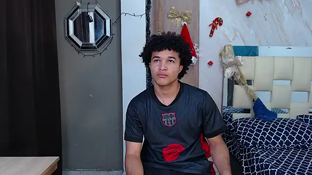 sweett love  online show from January 10, 2026, 4:52 am