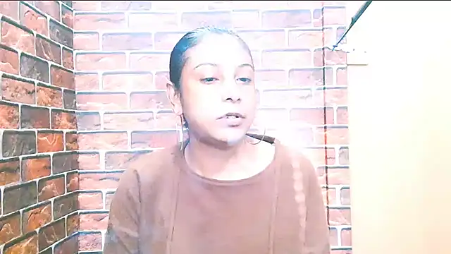 indian spice girl online show from May 13, 2026, 7:15 am