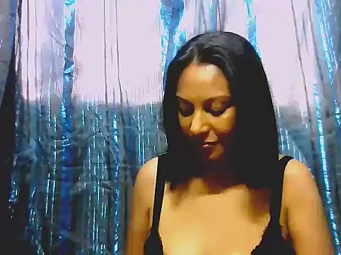 indian spice girl online show from November 25, 2025, 7:08 am