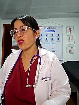 Snapshot of JustSamantha_ chatting on February 10, 2026, 12:04 pm JustSamantha online show from February 10, 2026, 12:04 pm