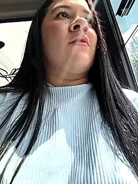 Kendra-daring online show from April 16, 2026, 6:30 pm