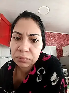 sarasol22 online show from November 20, 2025, 7:03 pm