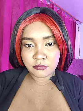 Evelinn  online show from November 21, 2025, 2:10 am