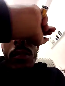 NegroJari online show from November 26, 2025, 6:02 am