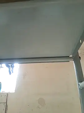 Eezxxx online show from March 9, 2026, 6:17 am