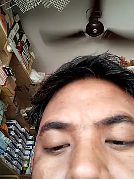 Roy   121 online show from March 5, 2026, 4:42 am