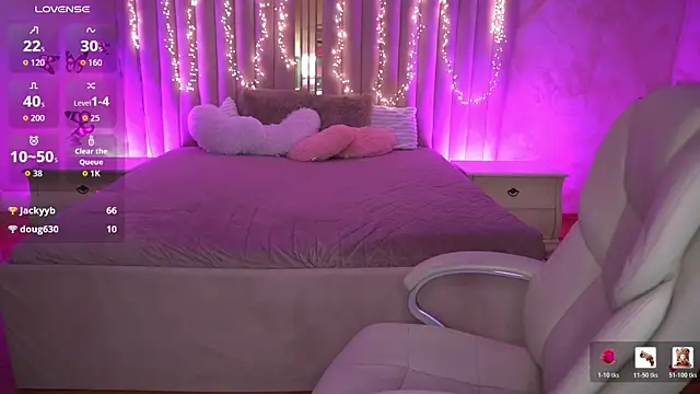 NightAylin online show from March 9, 2026, 10:24 pm