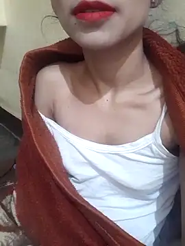 Snapshot of Manju68 chatting on February 5, 2026, 5:47 am Manju68 online show from February 5, 2026, 5:47 am