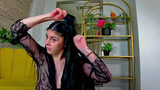 Snapshot of SerennaNoir chatting on January 17, 2026, 5:33 am SerennaNoir online show from January 17, 2026, 5:33 am