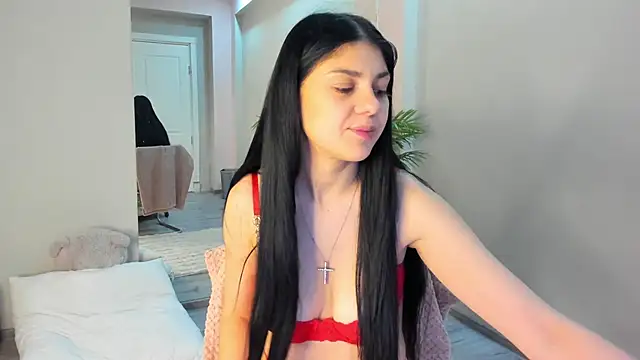 Snapshot of SerennaNoir chatting on February 22, 2026, 8:43 pm SerennaNoir online show from February 22, 2026, 8:43 pm