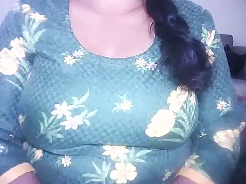 Madam   x online show from December 16, 2025, 9:02 am