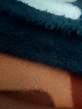 Hotboylumia 825321 online show from February 15, 2026, 7:51 am