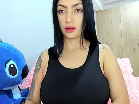 miabelmonte online show from July 13, 2026, 9:25 pm