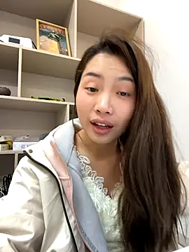 GYYoo online show from December 2, 2025, 9:11 am