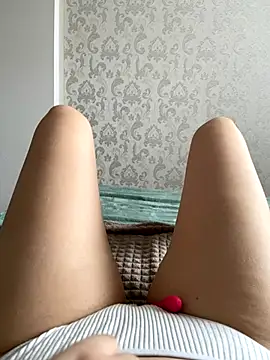 Snapshot of Merseeddas chatting on November 26, 2025, 10:37 am Merseeddas online show from November 26, 2025, 10:37 am