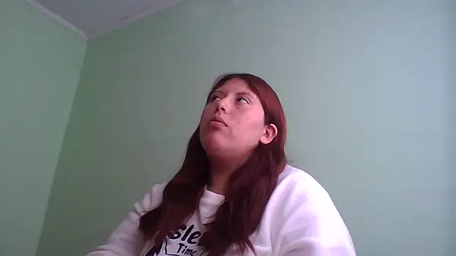 milaaagracee online show from April 24, 2026, 2:08 pm