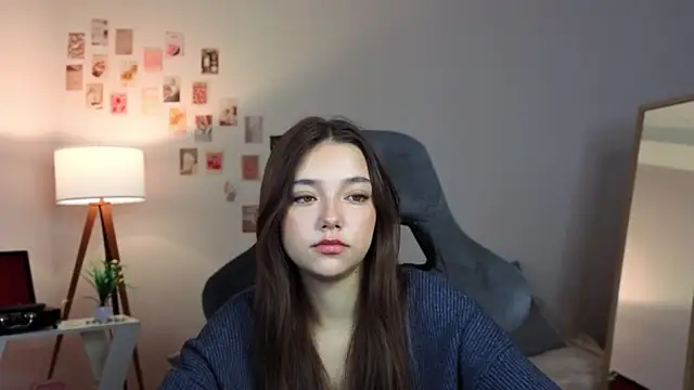 Vexorine online show from December 18, 2025, 8:34 pm