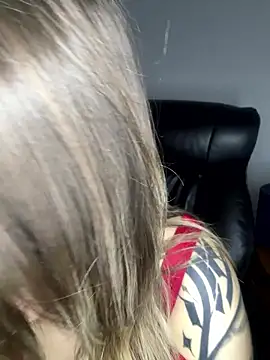 SoniaLav online show from January 8, 2026, 8:15 pm