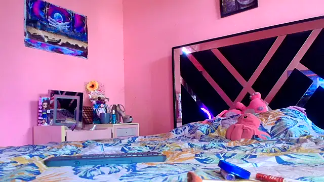 Venus2357 online show from March 28, 2026, 4:41 pm