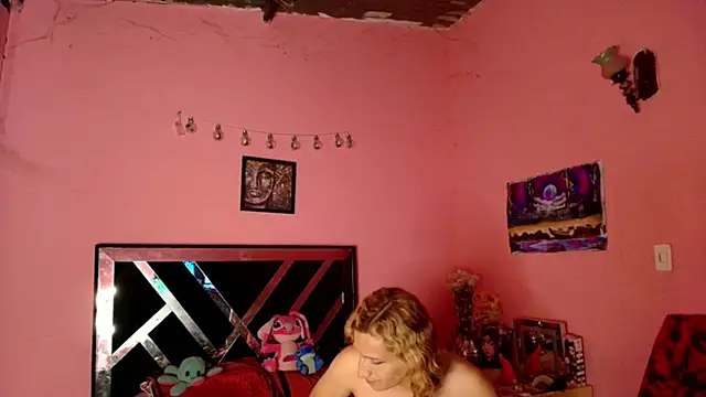 Venus2357 online show from April 12, 2026, 10:18 am