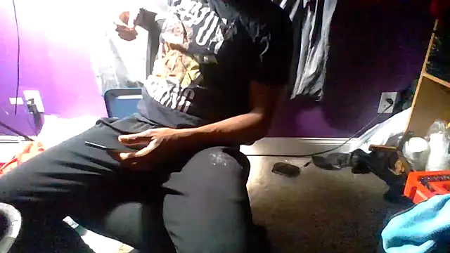 Worlds Finest Chocolate online show from November 20, 2025, 7:25 pm