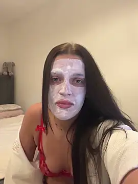 Kerysmae online show from November 30, 2025, 3:35 pm