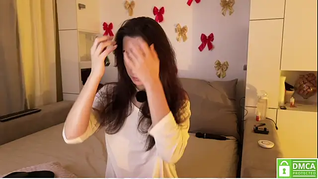 ai ai katty777 online show from December 20, 2025, 9:17 pm