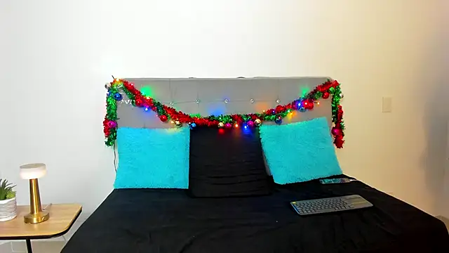 eren jeager online show from December 17, 2025, 1:10 am