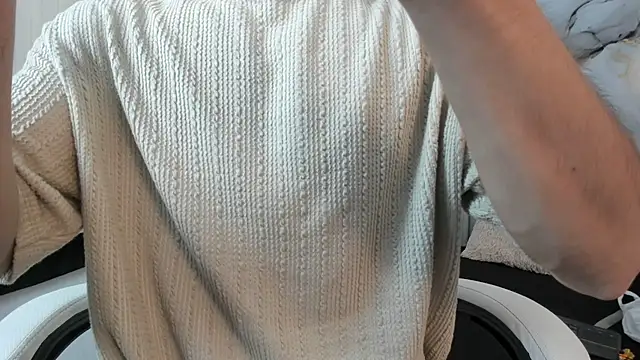 eren jeager online show from January 12, 2026, 5:14 am