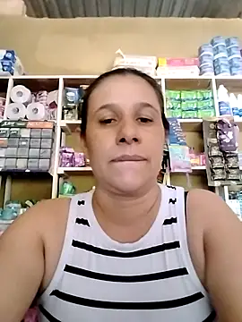 MIA-LARIOS online show from July 11, 2026, 2:50 pm
