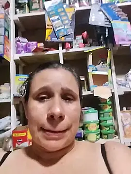 MIA-LARIOS online show from July 12, 2026, 2:56 am