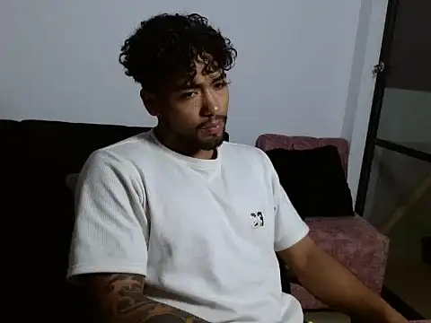 Samuel1017 online show from November 21, 2025, 3:49 am