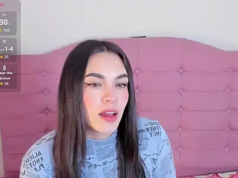 kylie1 ls online show from December 3, 2025, 1:28 am