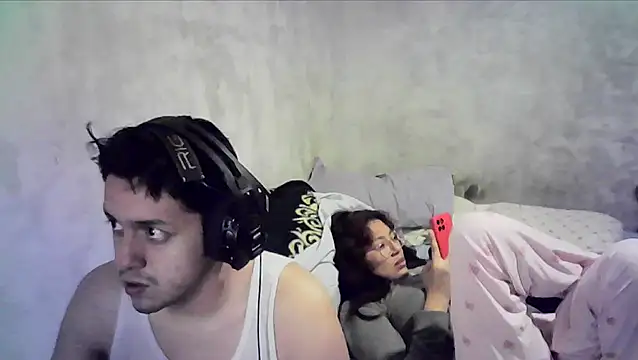 Snapshot of Giby_Grace chatting on January 6, 2026, 4:27 am Giby Grace online show from January 6, 2026, 4:27 am