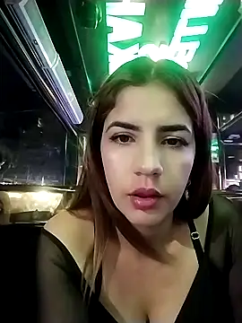 Monitaxhot online show from April 11, 2026, 1:02 am