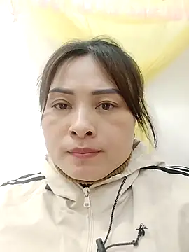 Swan-swan123 online show from November 23, 2025, 12:04 pm