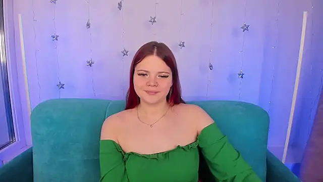 KellyFiery online show from December 17, 2025, 8:19 am