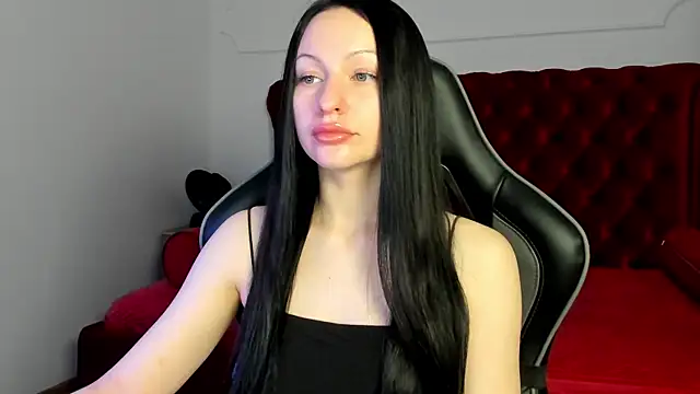 NaomiBlakes online show from February 9, 2026, 5:27 am