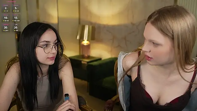 Snapshot of Charlotte_Dreams chatting on January 19, 2026, 3:27 pm Charlotte Dreams online show from January 19, 2026, 3:27 pm