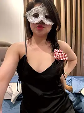 Queen-of-Love online show from January 11, 2026, 5:42 pm