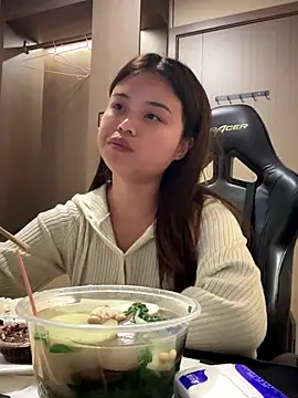 Toffee-00 online show from December 20, 2025, 6:05 am