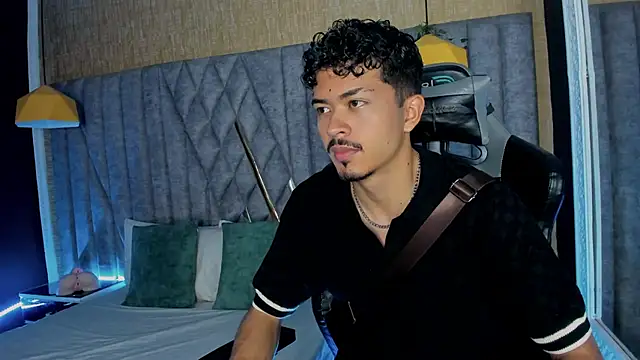 NicolaiKarav online show from March 6, 2026, 11:38 am