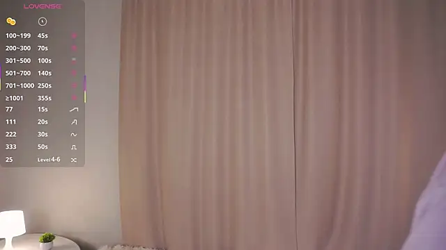 Snapshot of AllynHagie chatting on November 26, 2025, 4:12 am AllynHagie online show from November 26, 2025, 4:12 am