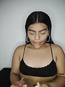 NIKIBUNNY online show from March 6, 2026, 10:32 am