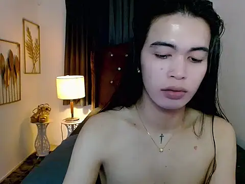 Snapshot of hollyyumiloove chatting on March 8, 2026, 10:51 am hollyyumiloove online show from March 8, 2026, 10:51 am